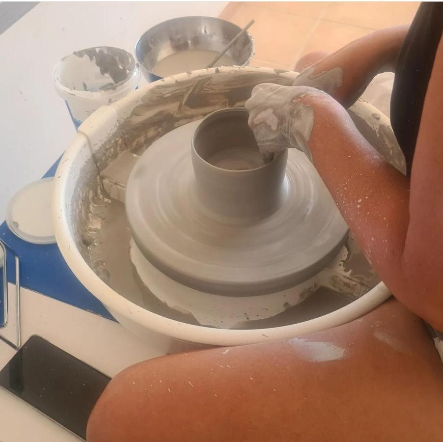 Casa Ensolarada And Pottery * Aljezur